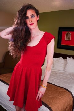 dem0nInBed from City of Manchester,United Kingdom